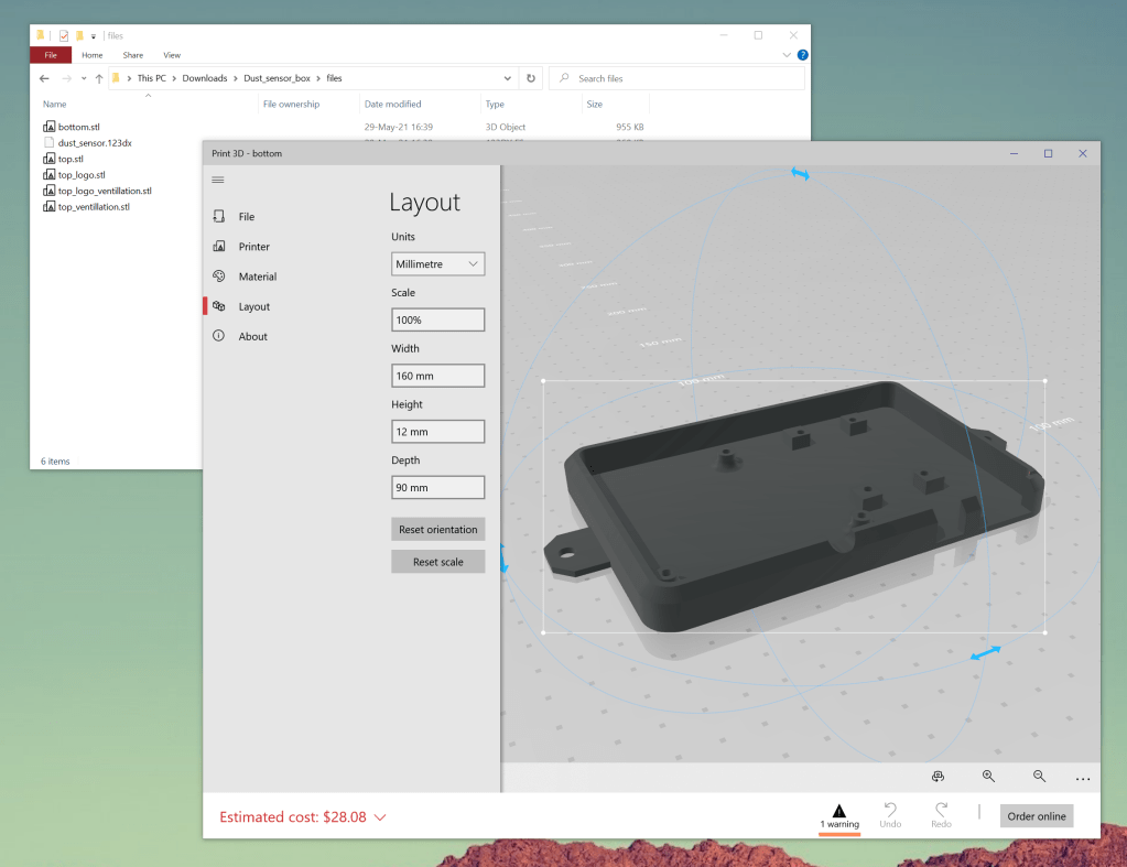 Screenshot of Windows 10 "Print 3D" application showing the bottom section of the case previewed in 3D.